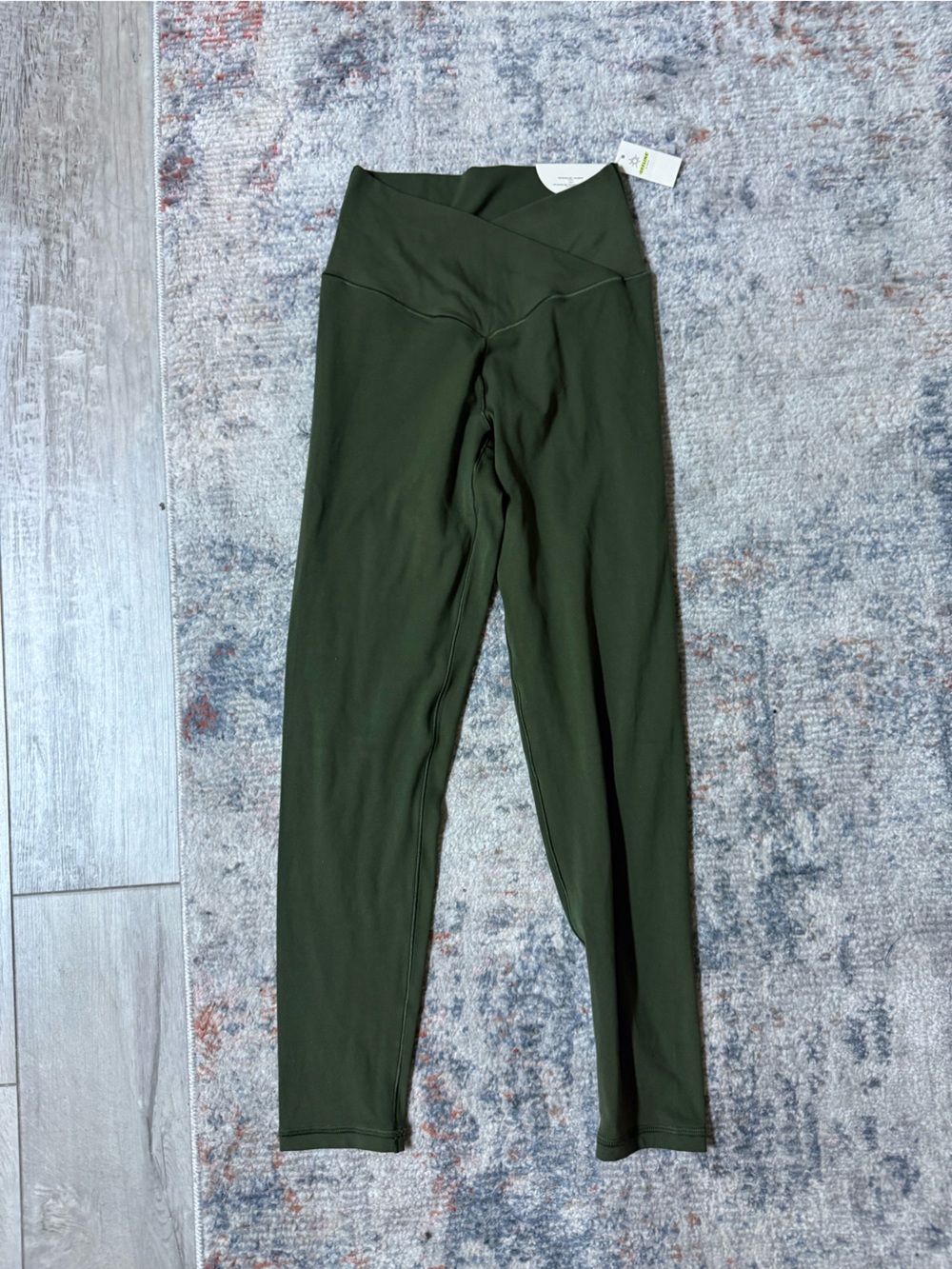 NWT Aerie Crossover Leggings medium
